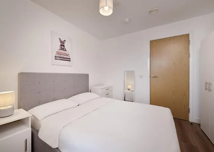 Lägenhet 2 Bed Ensuite With Fantastic Night View And Old Trafford Stadium