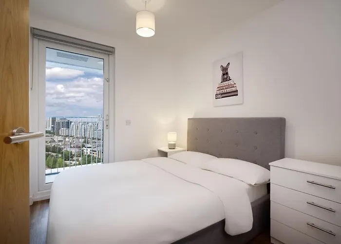 Lägenhet 2 Bed Ensuite With Fantastic Night View And Old Trafford Stadium Manchester