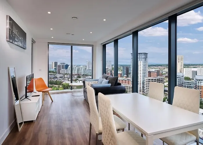 Lägenhet 2 Bed Ensuite With Fantastic Night View And Old Trafford Stadium *