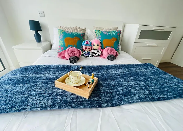 Modern & Cosy With Balcony, Near Media Centre & Old Trafford Stadium * Μάντσεστερ