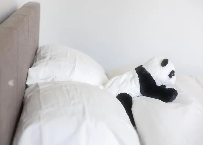 Park View 3 Bed Ensuite Only 5 Min Walk To Arndale