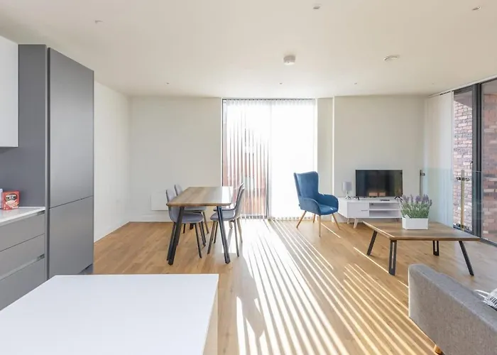 Park View 3 Bed Ensuite Only 5 Min Walk To Arndale * 맨체스터