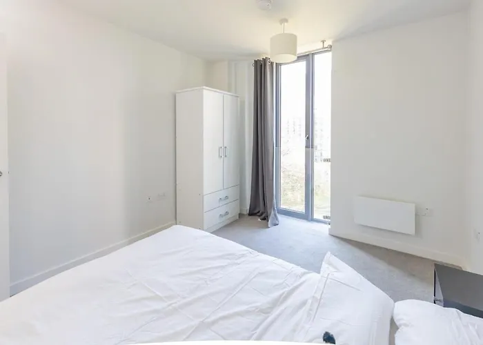 Apartmán Park View 3 Bed Ensuite Only 5 Min Walk To Arndale *