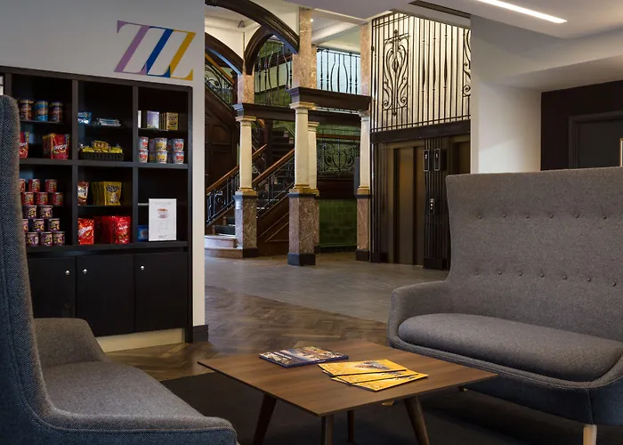 Roomzzz Victoria 4* Μάντσεστερ