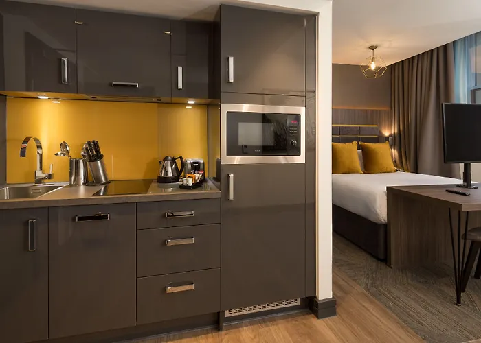 Roomzzz Victoria Apart Otel Manchester