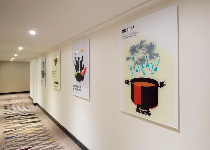 Ξενοδοχείο με διαμερίσματα Roomzzz Victoria