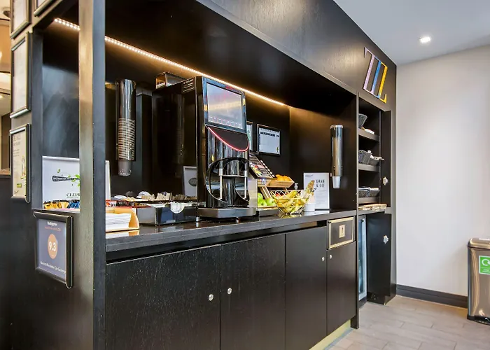 Roomzzz Victoria Apart Otel Manchester