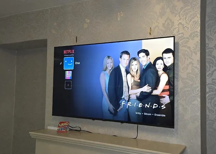 3br By Kammili With Free Parking & Fast Access מנצ'סטר