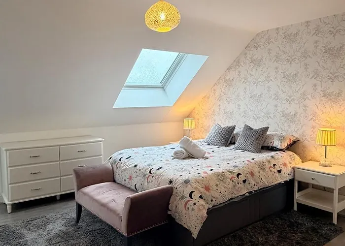 Great House Close To The Arena