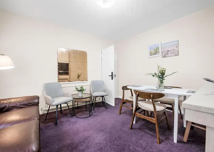 4 Bedroom In Northenden By Superhost Манчестер