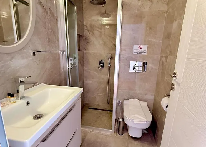 Midnight 게스트하우스 *