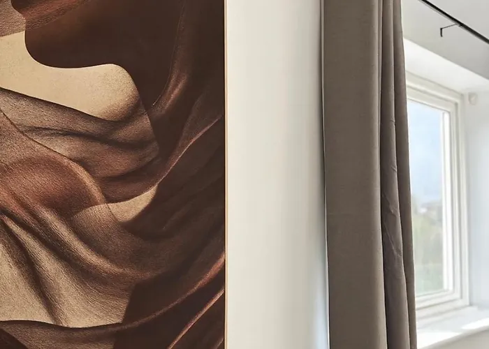 Modern 3-bed Townhouse Centre Free Parking Сasa de vacaciones *