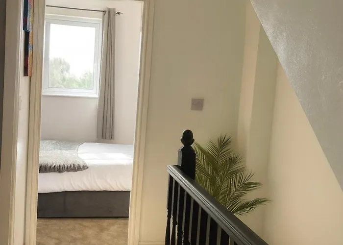 Modern 3-bed Townhouse Centre Free Parking Сasa de vacaciones Mánchester