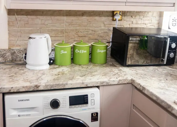 בית נופש 3br By Kammili With Free Parking & Fast Access מנצ'סטר