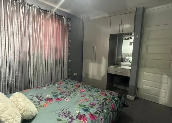 Midnight 게스트하우스 *