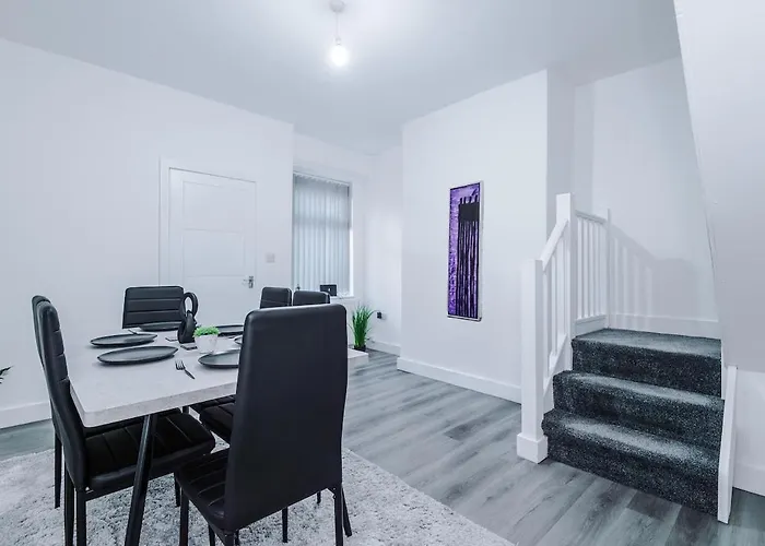 Kammili - 2bed House With Free Wifi & 15 Mins To Centre Dom wakacyjny