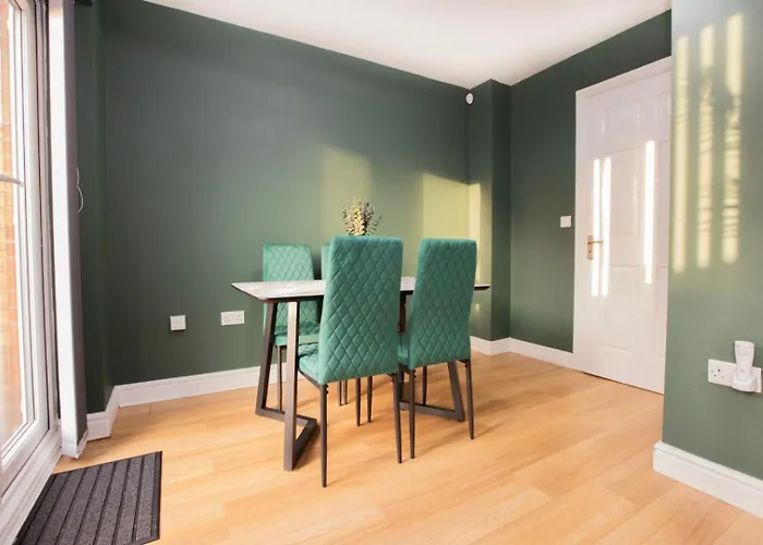 Prázdninový dům Townhouse Sleeps 14 - Free Parking Manchester