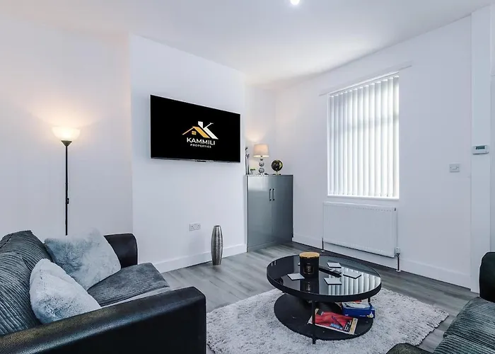 Kammili - 2bed House With Free Wifi & 15 Mins To Centre Mánchester
