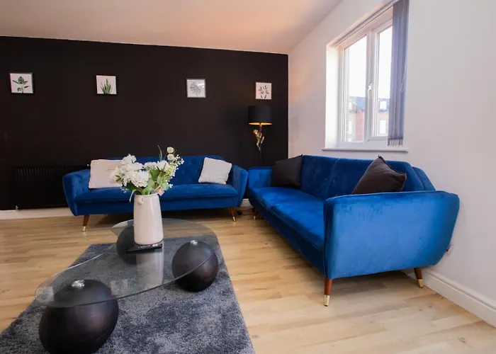 Townhouse Sleeps 14 - Free Parking Dom wakacyjny *