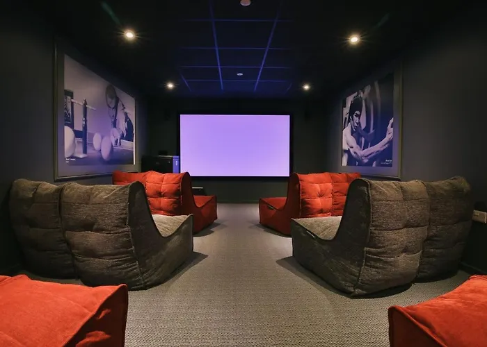 Appartement For Students Only - The Chapel In Manchester