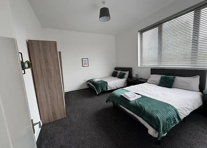 Apartament Salford Quays Modern 2br