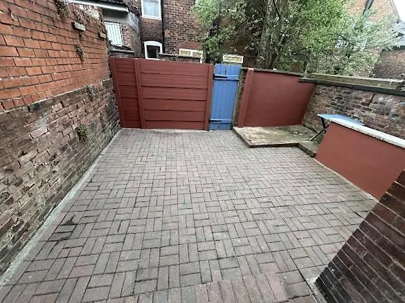 Sleep7, Pool Table, Ttennis, Free Parking, 3br Manchester