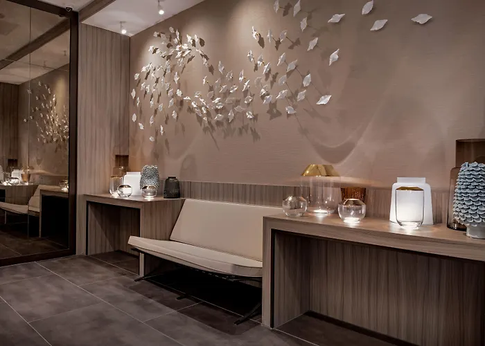 Ac By Marriott Centre Hotel 4*