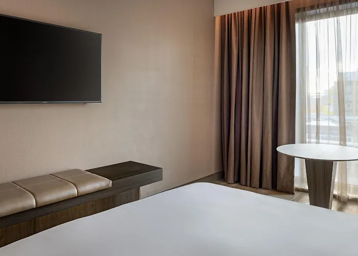 Ac By Marriott Centre 4*