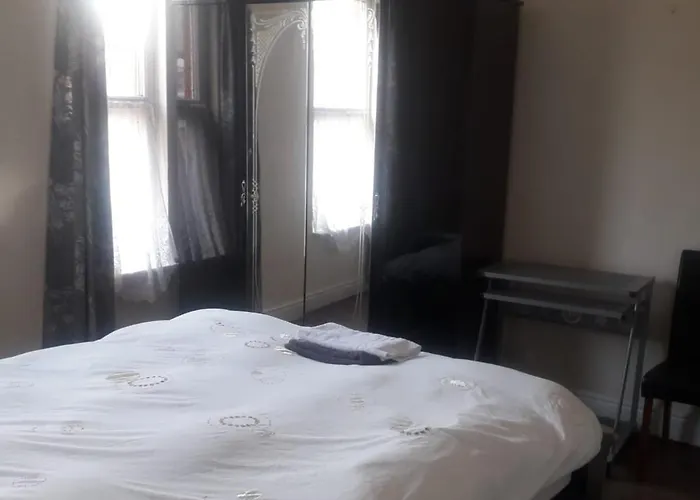 Vakantiehuis Bird Song Old Trafford Manchester