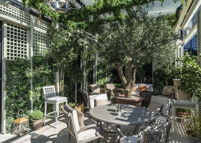 Dakota Ξενοδοχείο 5*