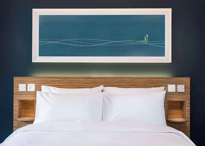 מלון Travelodge Salford Quays מנצ'סטר