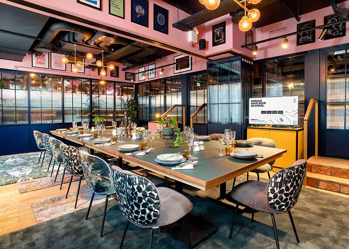 Yotel Deansgate מלון מנצ'סטר