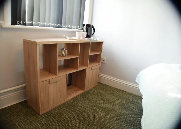 Gorton Mount 2* 曼彻斯特