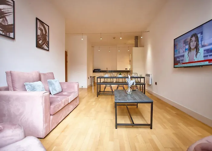 The Carnelian * Mánchester