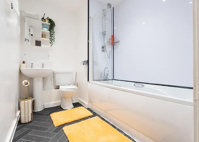 Beehive Salford Quays Immaculate 1-bed Flat With Free-parking Apartament *