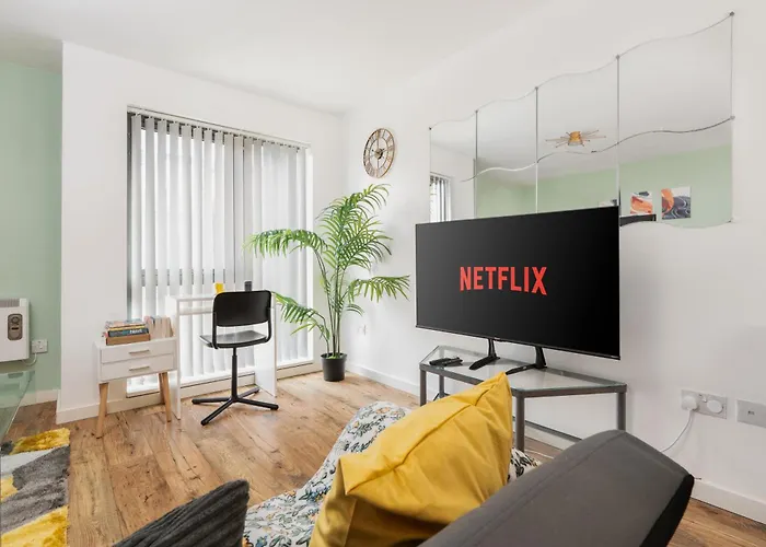 Beehive Salford Quays Immaculate 1-bed Flat With Free-parking 맨체스터
