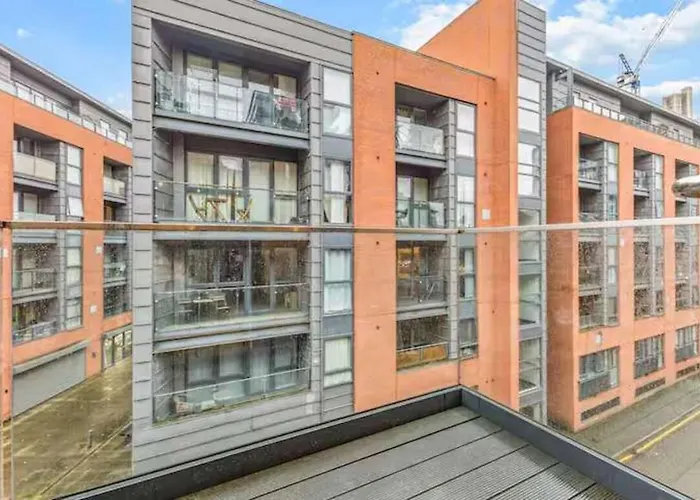 Apartament Stunning Split Floor Flat By Victoria - Pass The Keys *