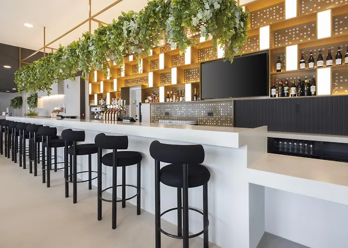 Leonardo Piccadilly Hotel 4*