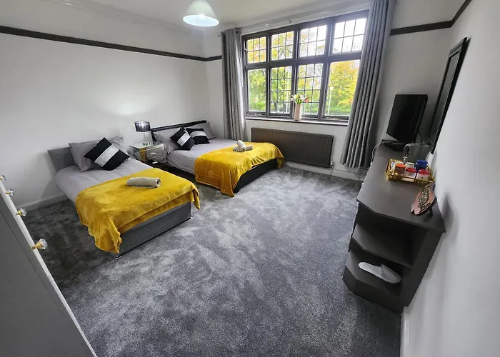 Luxury Free Wifi Old Trafford