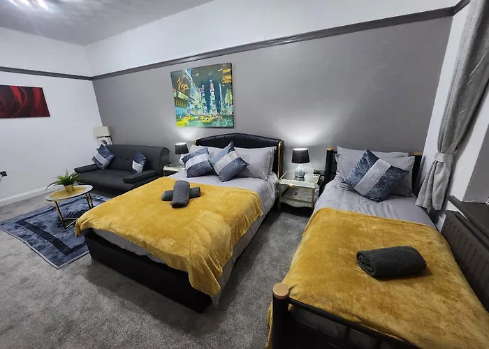 Homestay szállás Luxury Free Wifi Old Trafford *