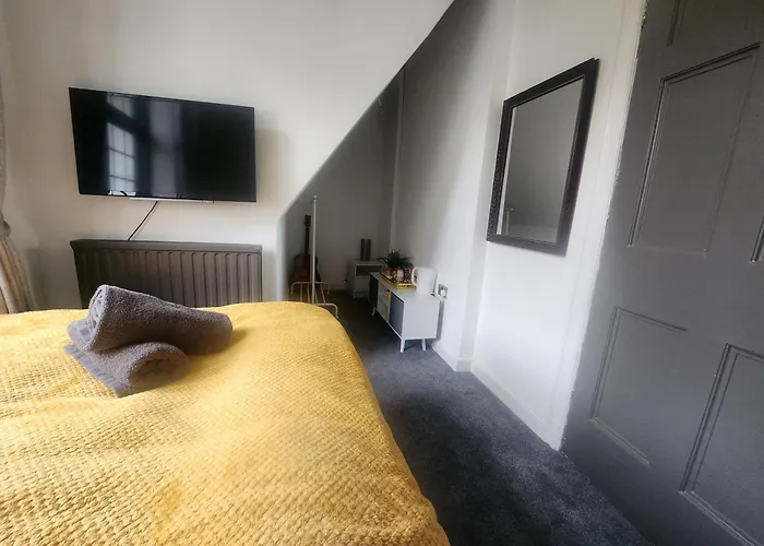 Quarto em Acomodações Particulares Luxury Free Wifi Old Trafford