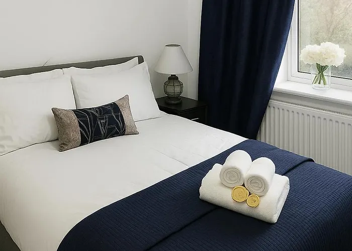 2 Double Bedrooms House, 42 Shrewsbury Road,manchester 맨체스터