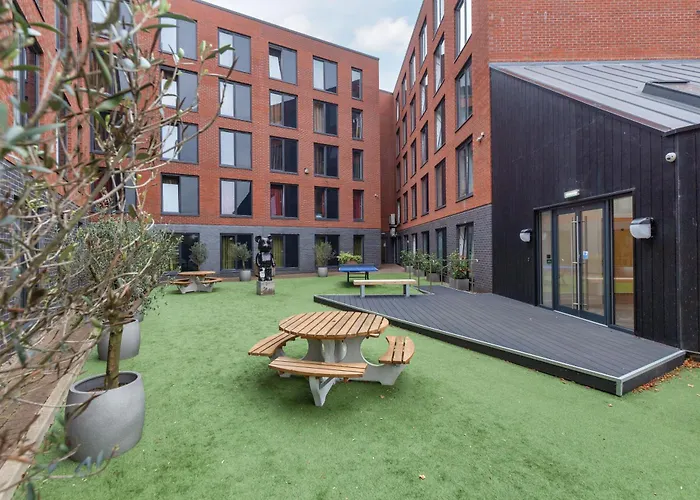 Riverside House By Utdm Apartmán