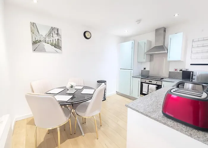 Modern Duplex Centre