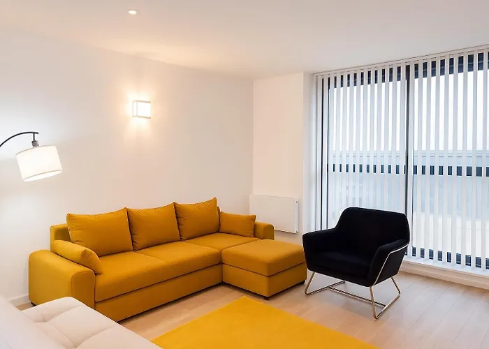 Modern Duplex Centre マンチェスター