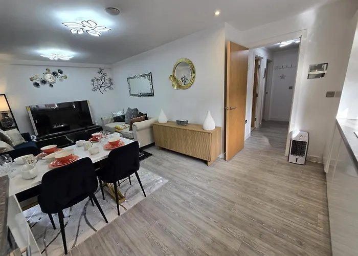 Apartmán Mega3 Luxury 2-bedroom,2-baths With Free Car Park *