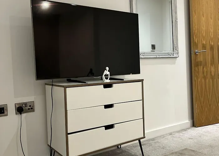 Stylish 2-bed By Cente Manchester