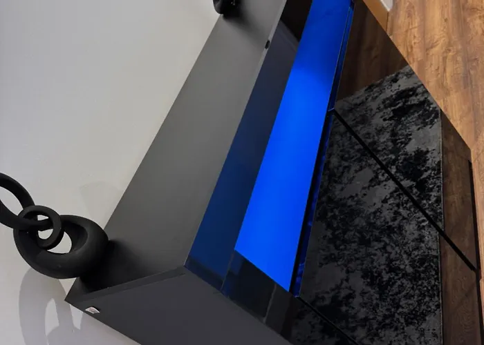 Stylish 2-bed By Cente Апартаменты