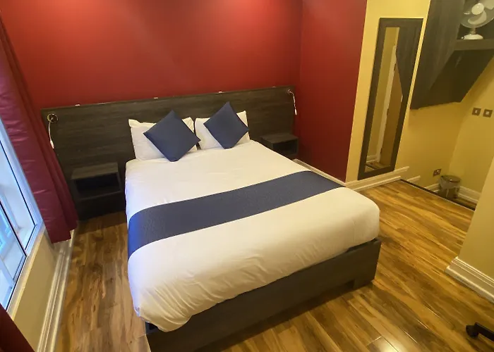 Hotel Ville Hotel 3*