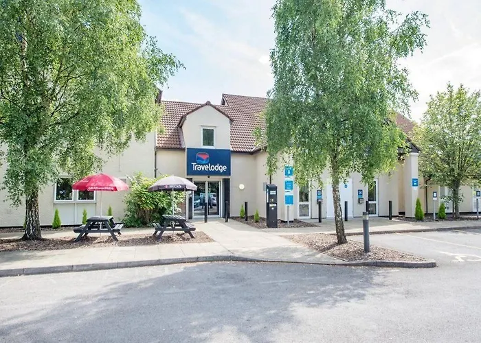 Travelodge Sportcity Hotel 3*